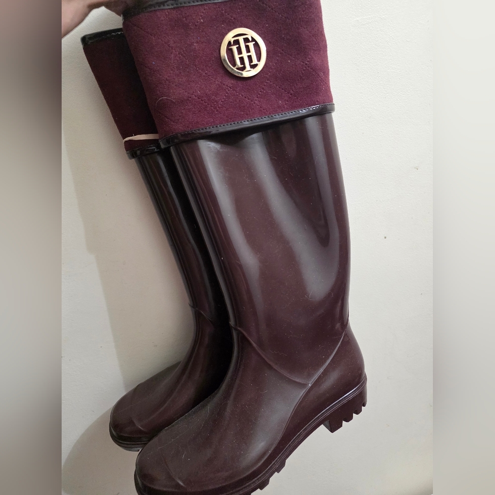 Tommy Hilfiger Plum Tall Rain Boots with Gold Logo